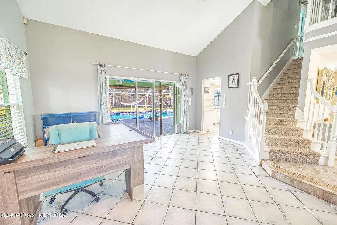 Photo of 2755 School Drive NE
