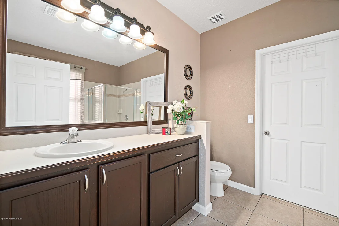Photo of 1210 Bolle Circle