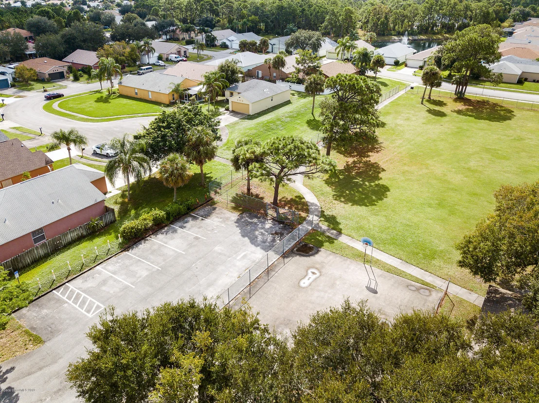 Photo of 406 High Point Court
