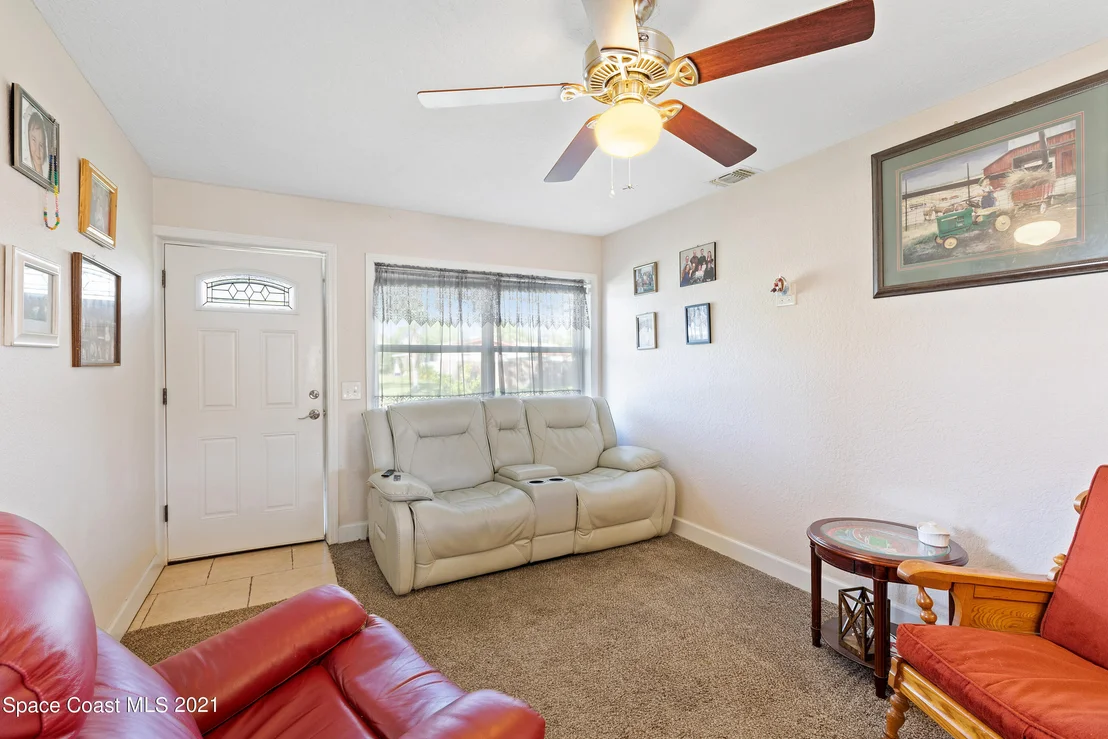 Photo of 4163 Robinhood Drive