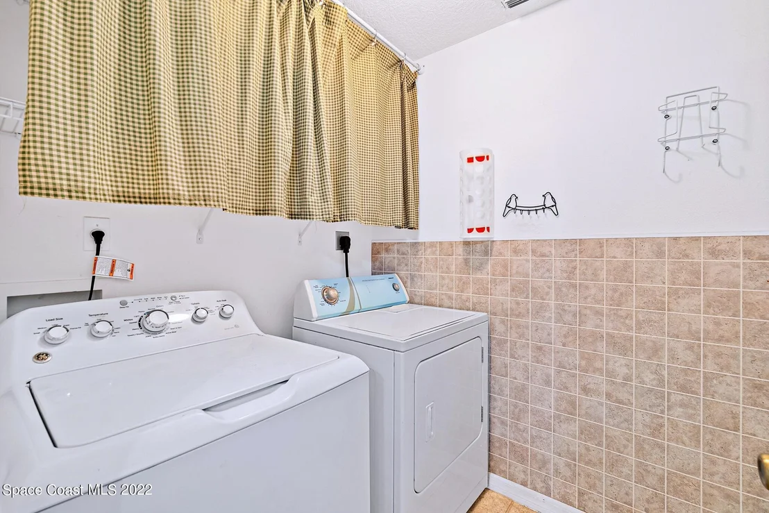 Photo of 5449 Flint Road