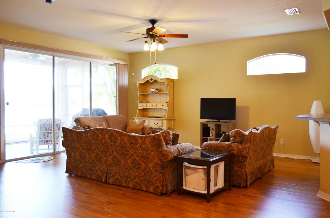 Photo of 4500 Portage Trail