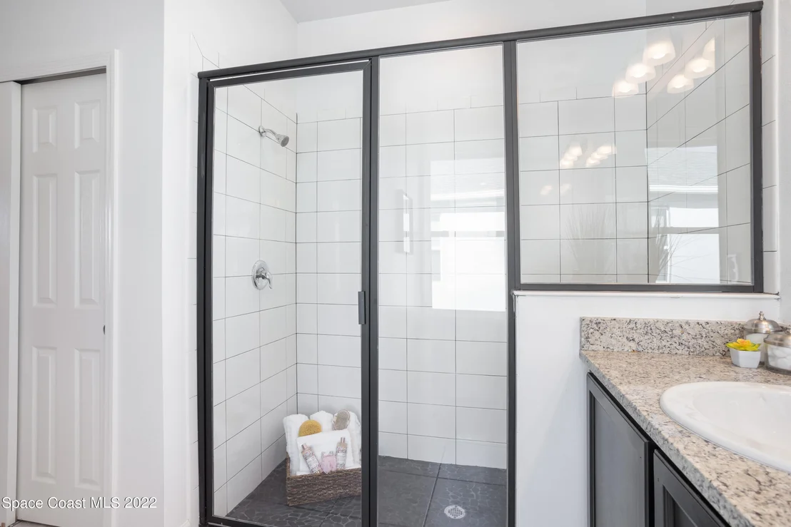 Photo of 1763 Middlebury Drive