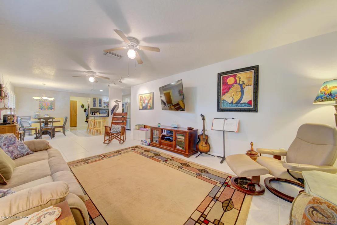 Photo of 309 W Exeter Street