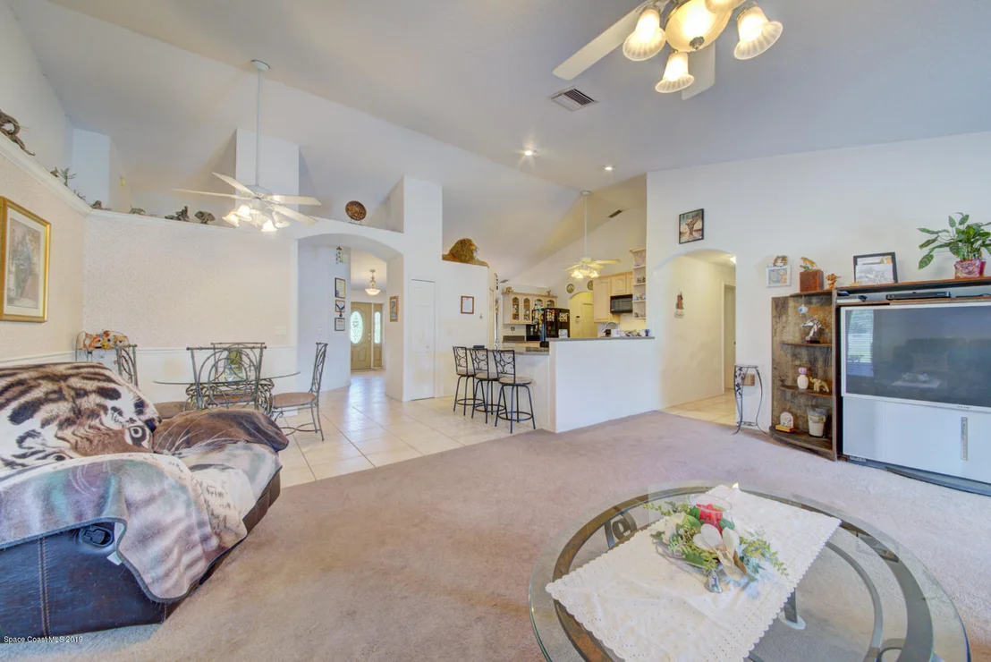 Photo of 3465 Maebert Road
