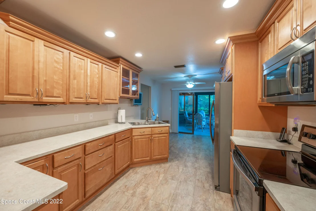 Photo of 6691 Towhee Drive