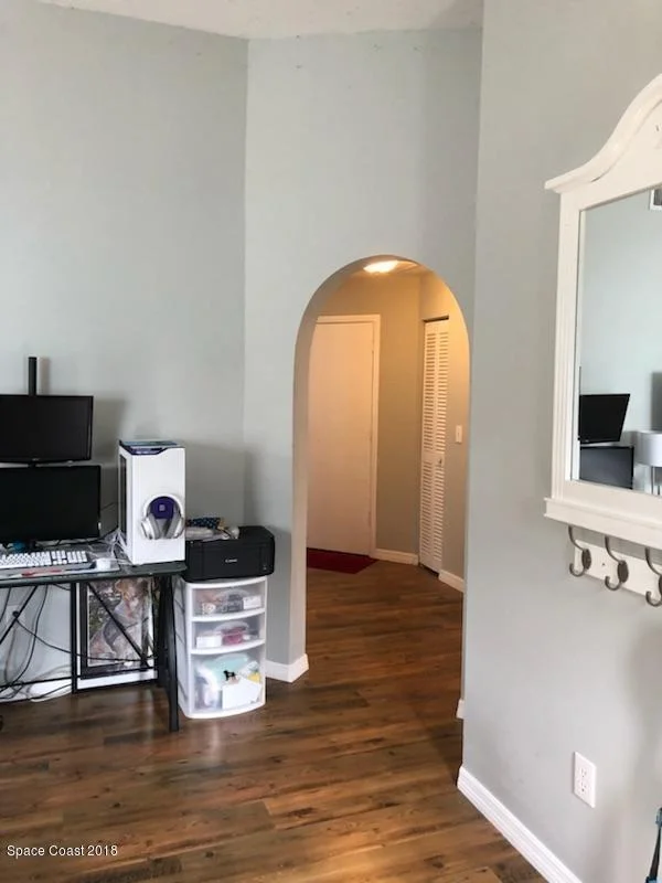 Photo of 1133 Goldenrod Circle NE