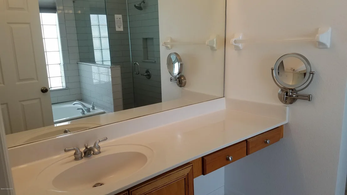 Photo of 1326 Enclave Drive