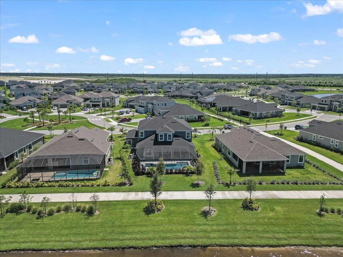 Photo of 8070 Lucent Court