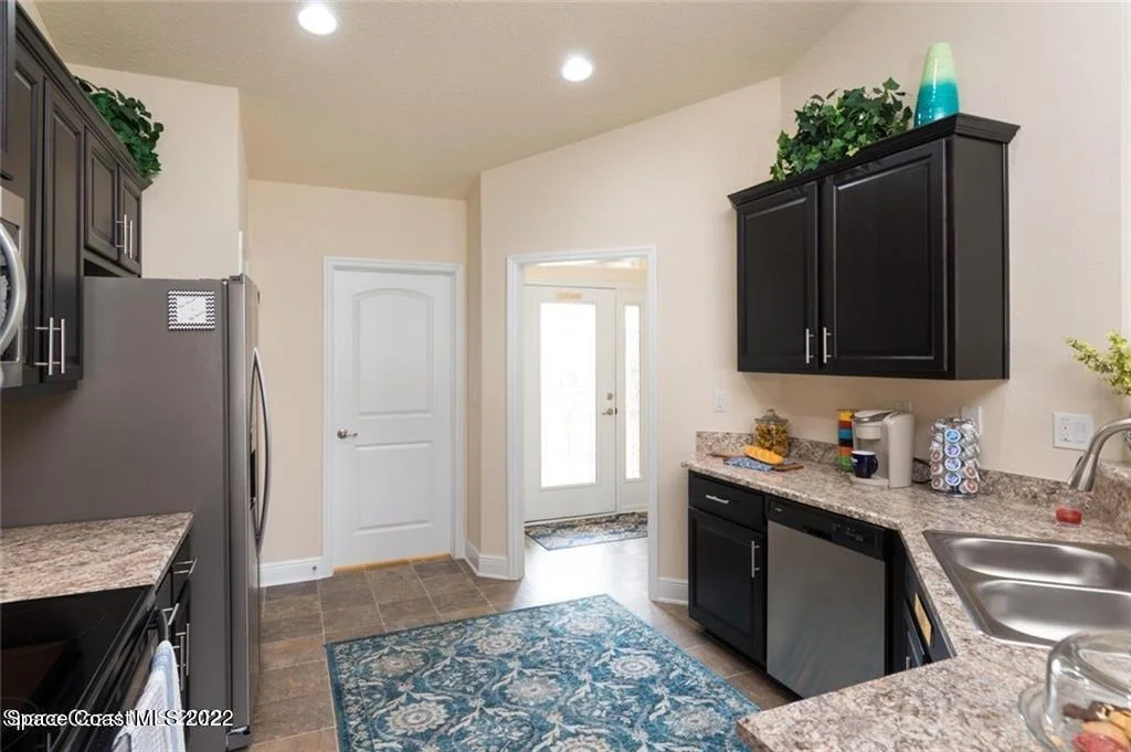 Photo of 1541 Polynesian Lane