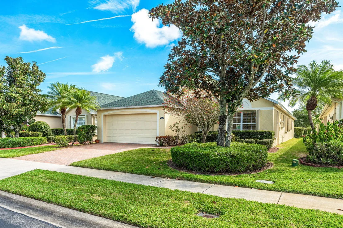 Photo of 3633 Osceola Drive