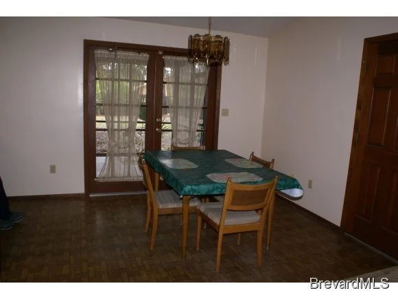 Photo of 6635 Cedar