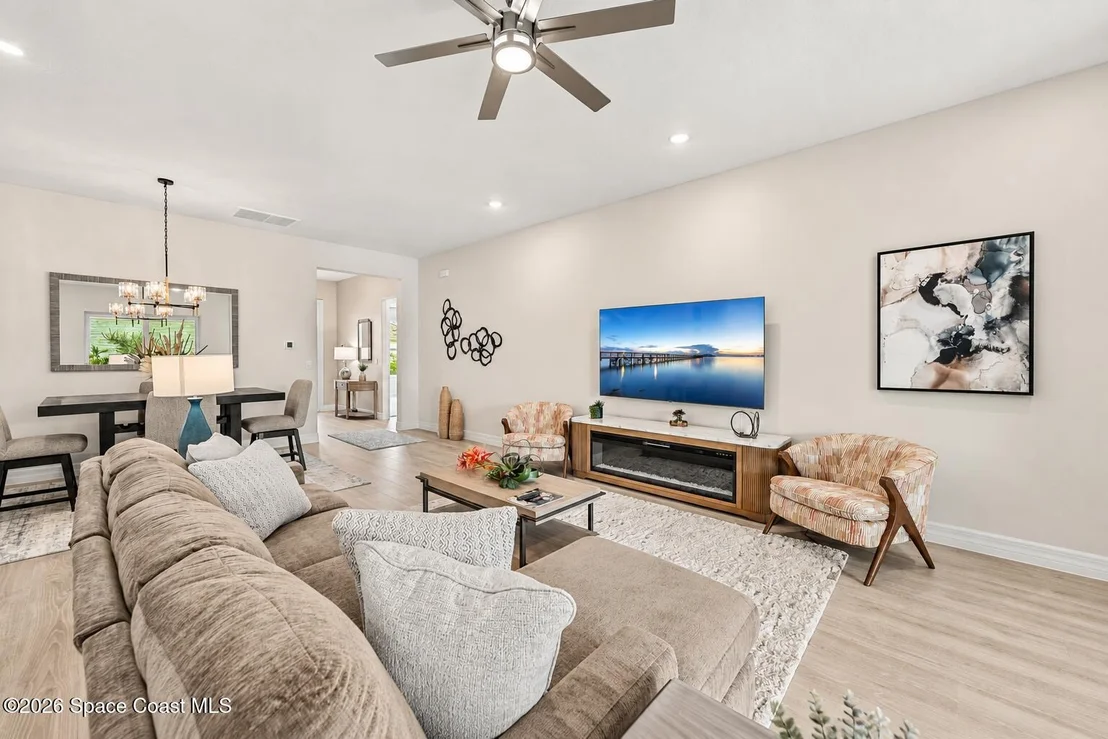 Photo of 225 First Light Cir