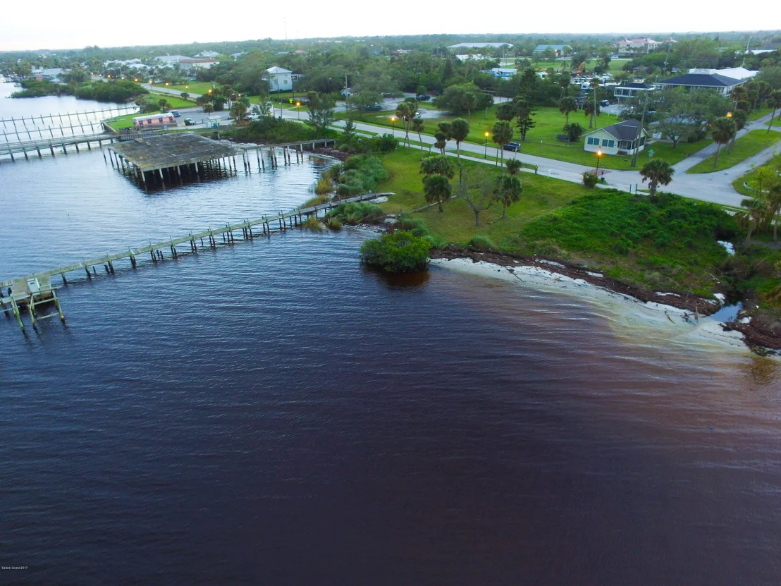 Photo of 1690 Indian River Drive