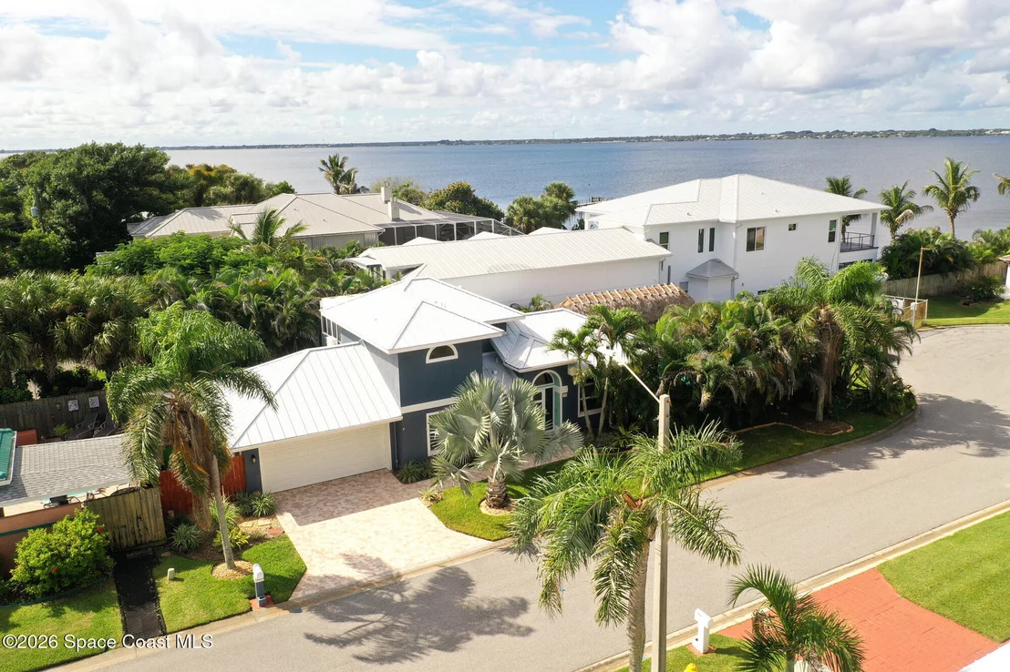 Photo of 185 Sandy Shoes Drive
