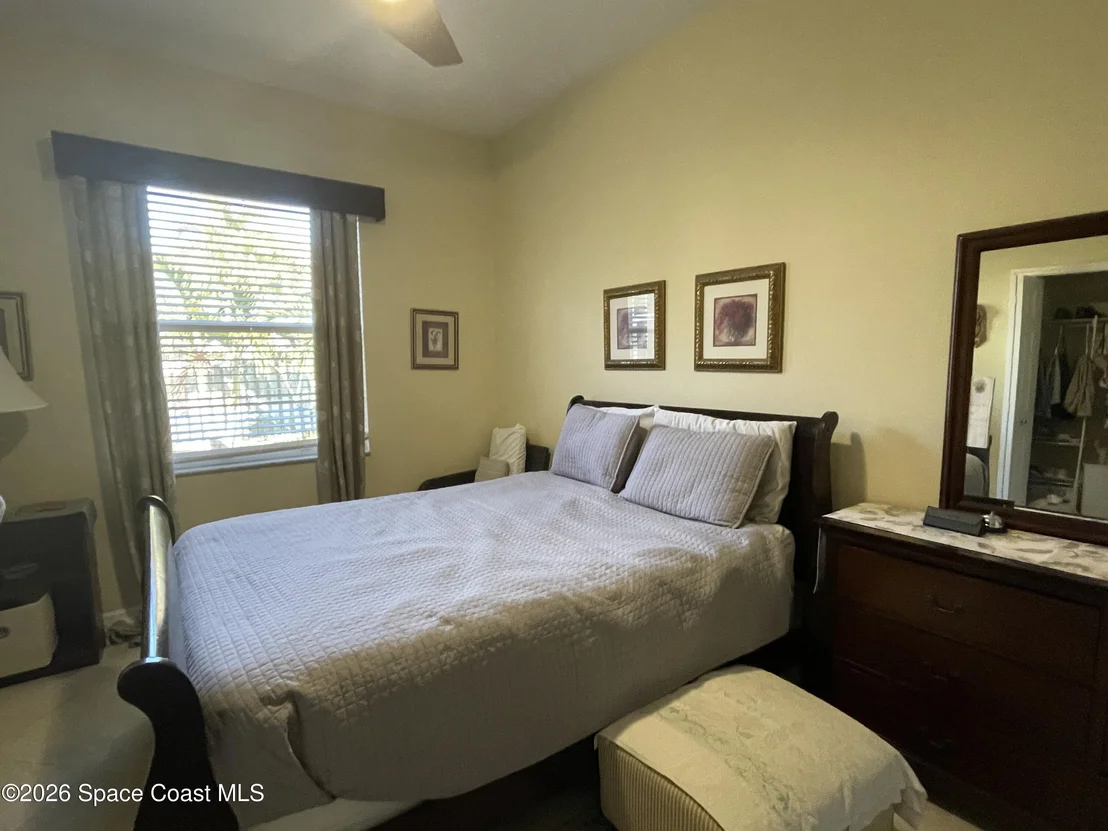 Photo of 336 Southampton Drive