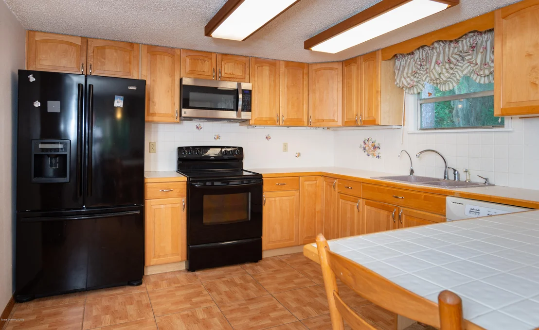 Photo of 1665 Harlock Road