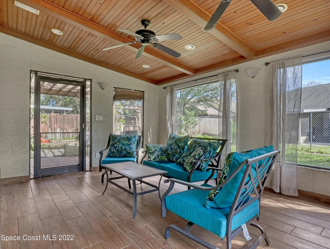 Photo of 1541 Clover Circle