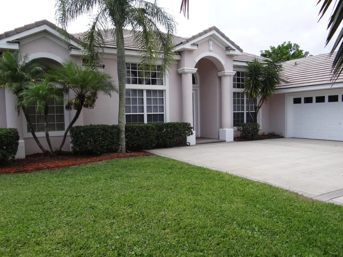 Photo of 215 Ivory Dr Drive