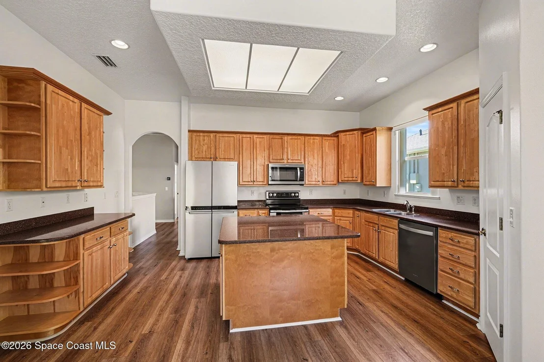 Photo of 6031 Herons Landing Drive