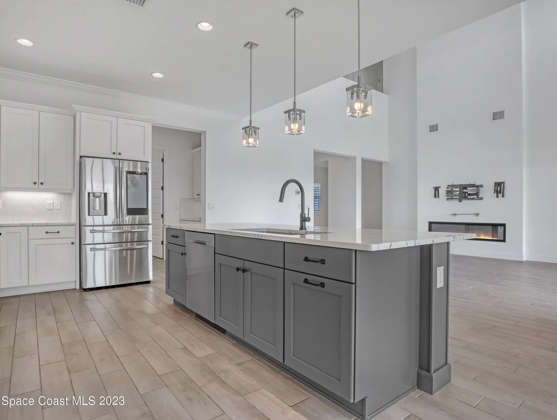 Photo of 8215 Lyside Drive