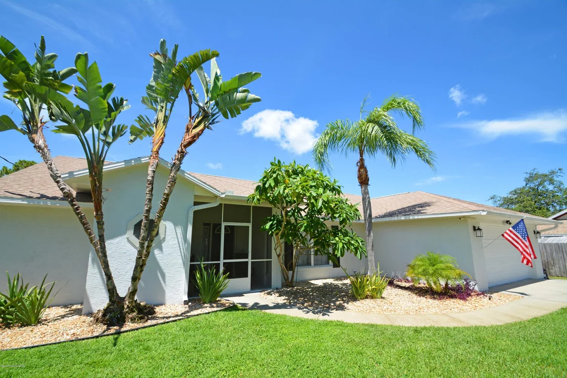 Photo of 6370 Manila Drive