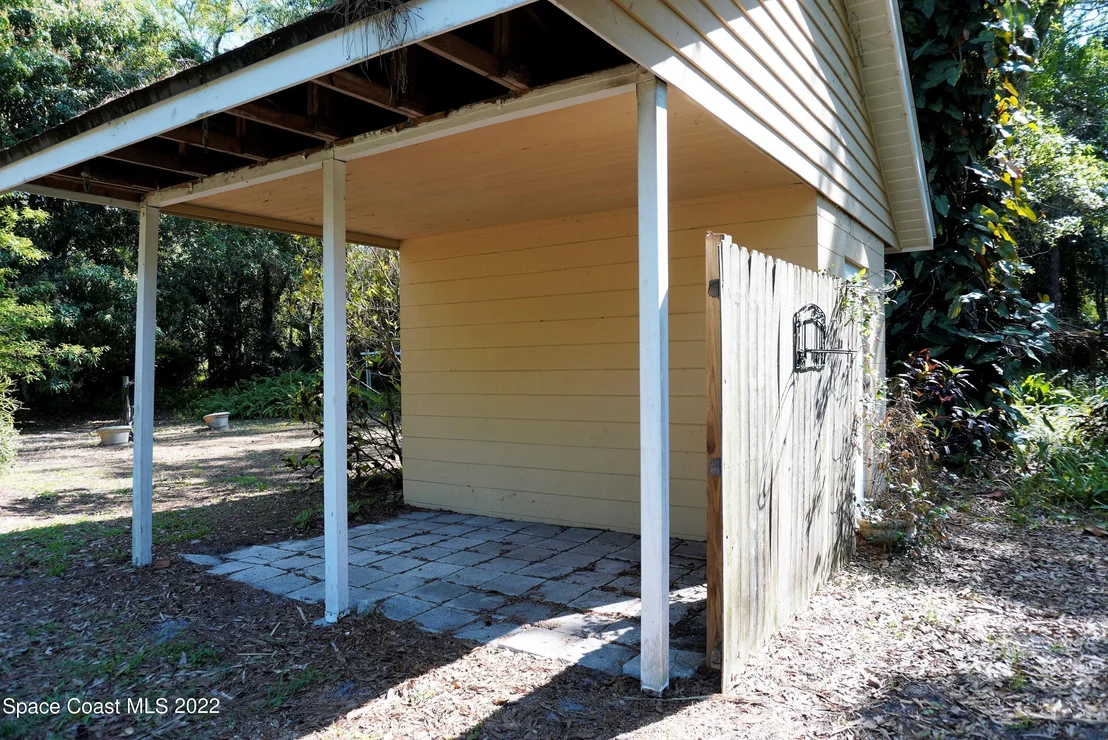 Photo of 686 Hammock Road