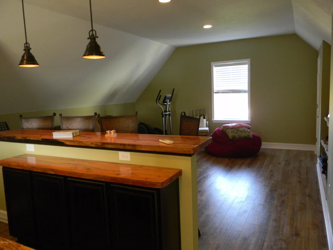 Photo of 3190 Leghorn Road