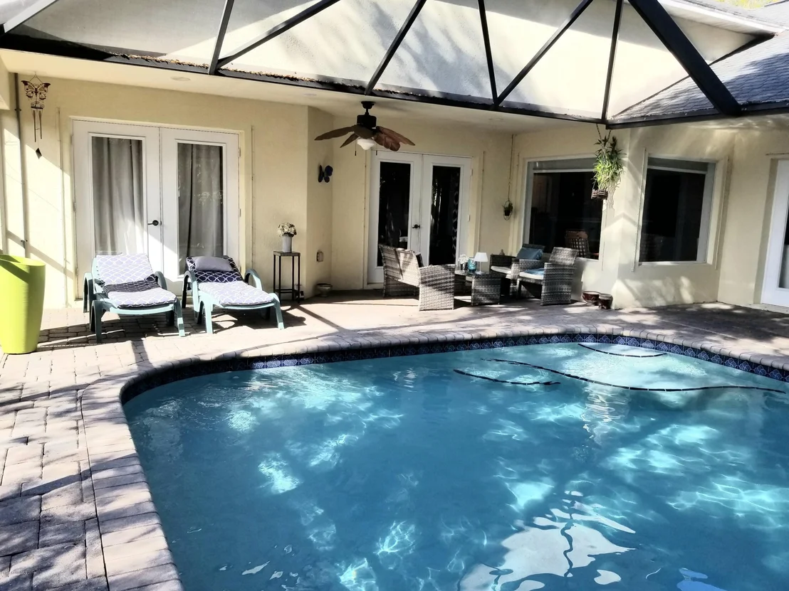 Photo of 336 Park Hill Boulevard