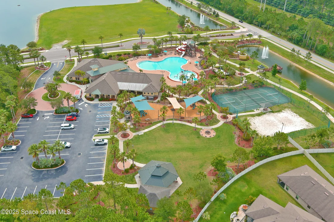 Photo of 1403 Musgrass Circle