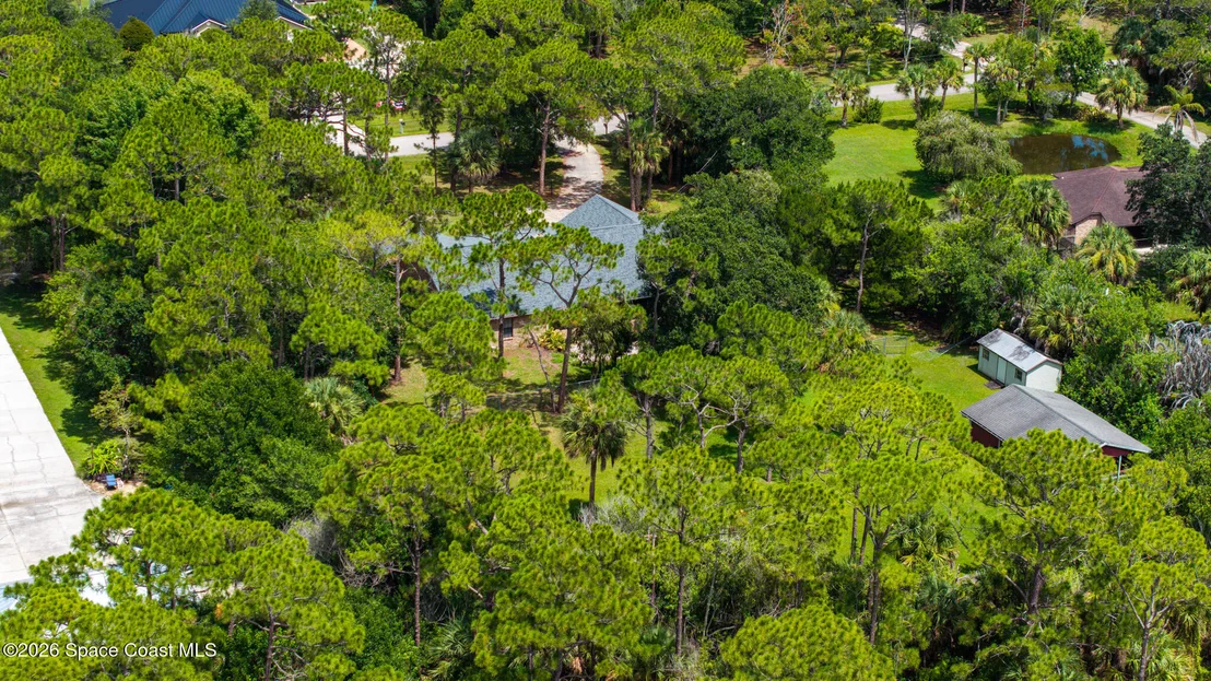 Photo of 3880 Ponderosa Road
