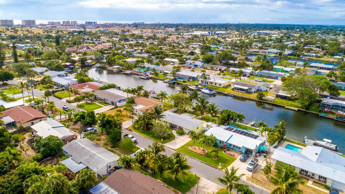 Photo of 426 Atlantis Drive