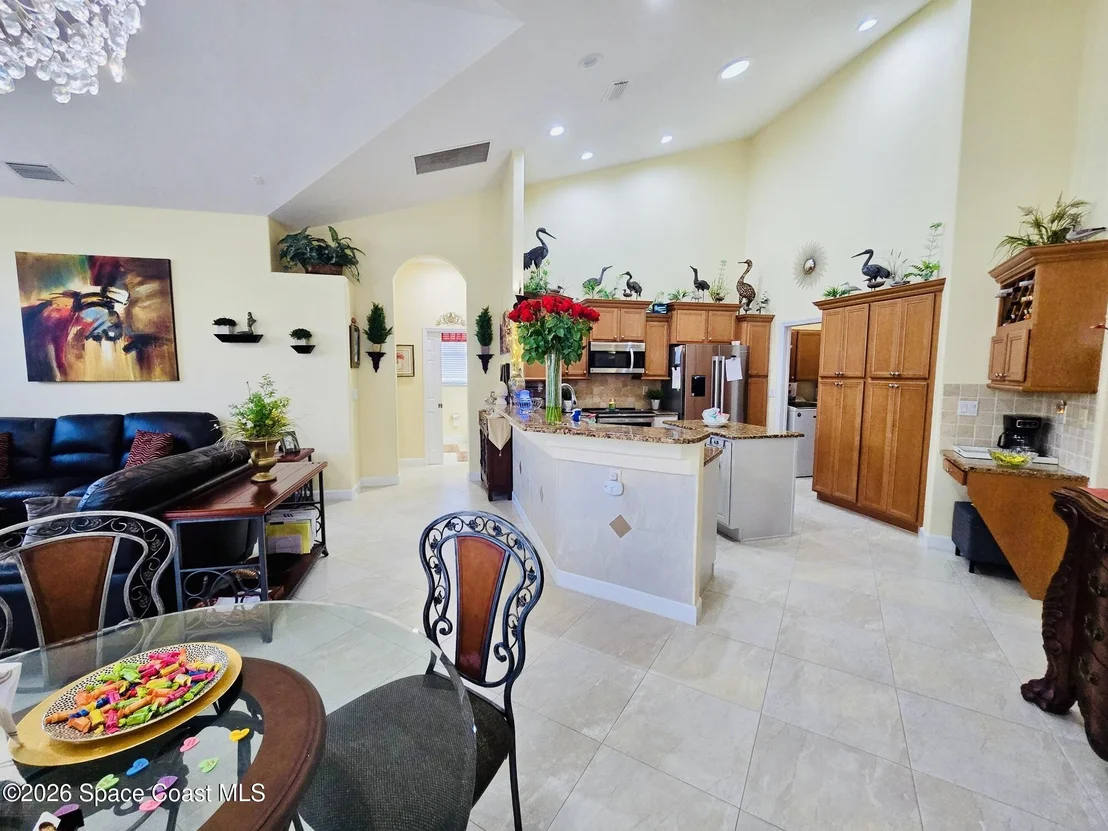 Photo of 336 Southampton Drive