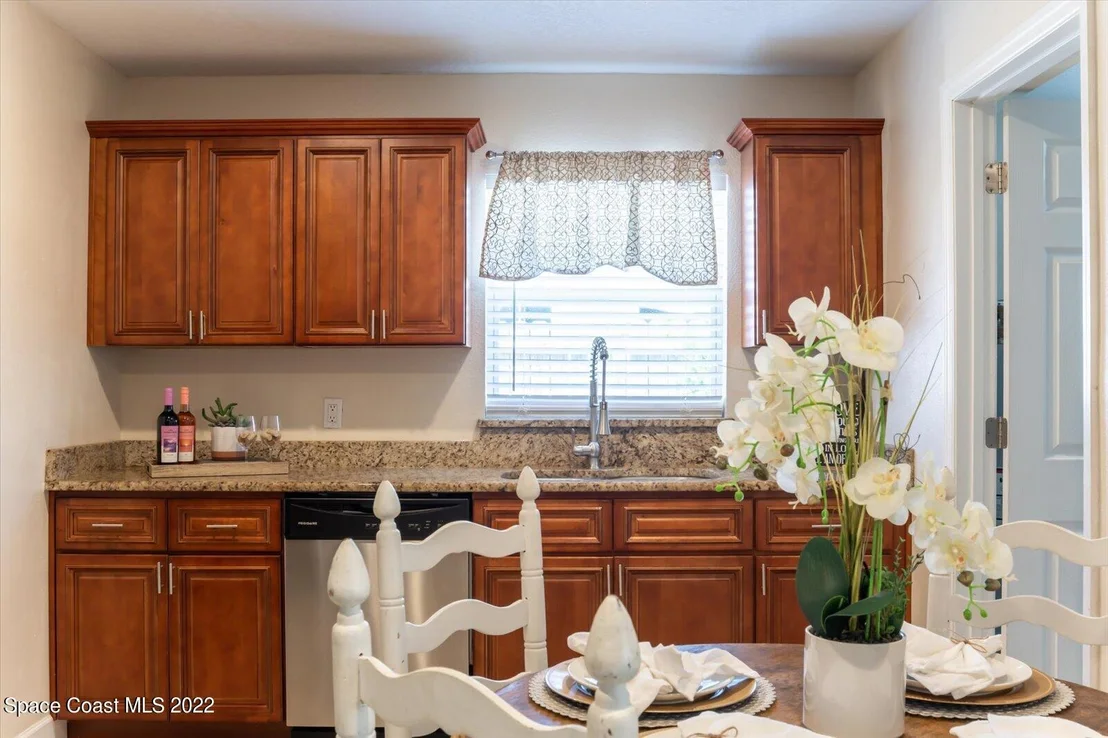 Photo of 2446 Sadler Lane