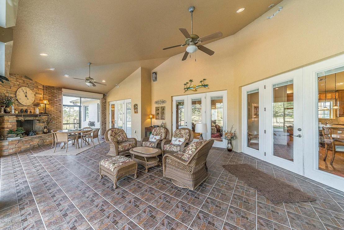 Photo of 3040 Kramer Lane