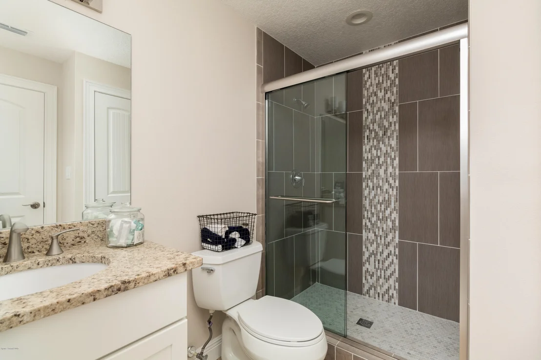 Photo of 25 Danube River Drive