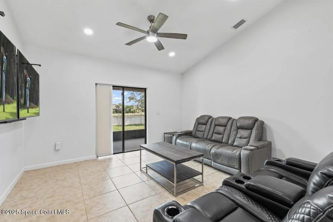 Photo of 1071 Dillard Drive SE