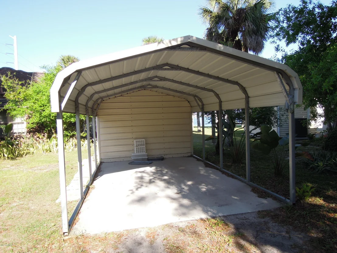 Photo of 1411 Pineapple Avenue
