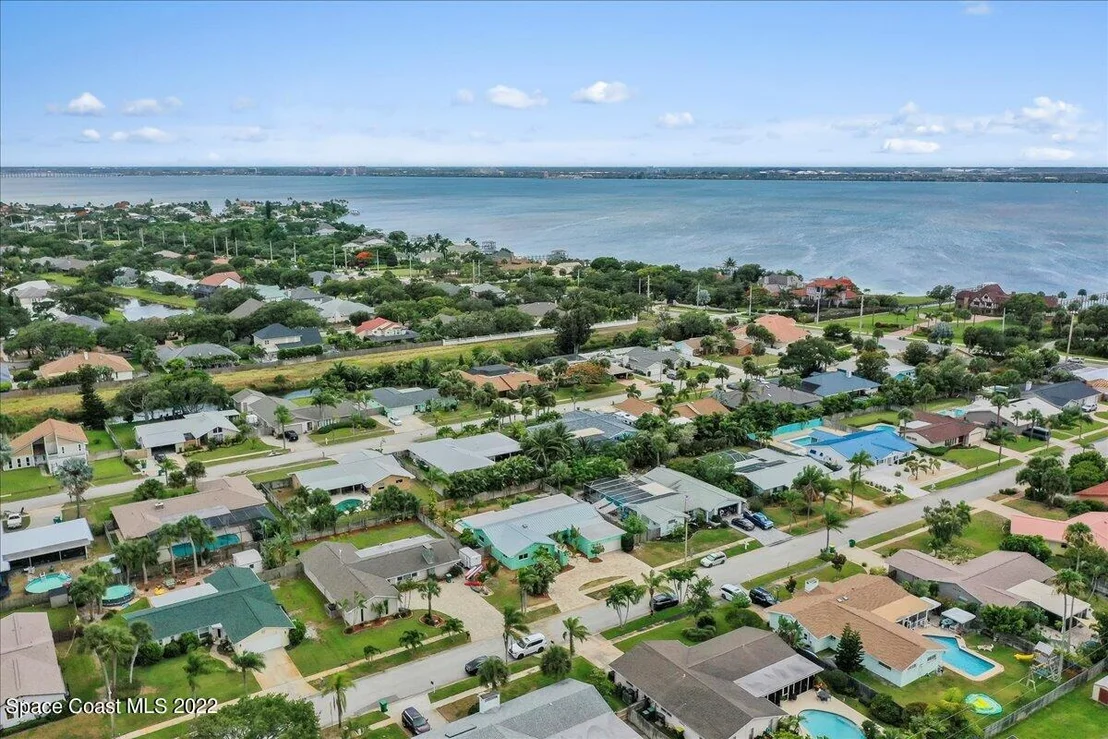 Photo of 239 Sand Pine Road