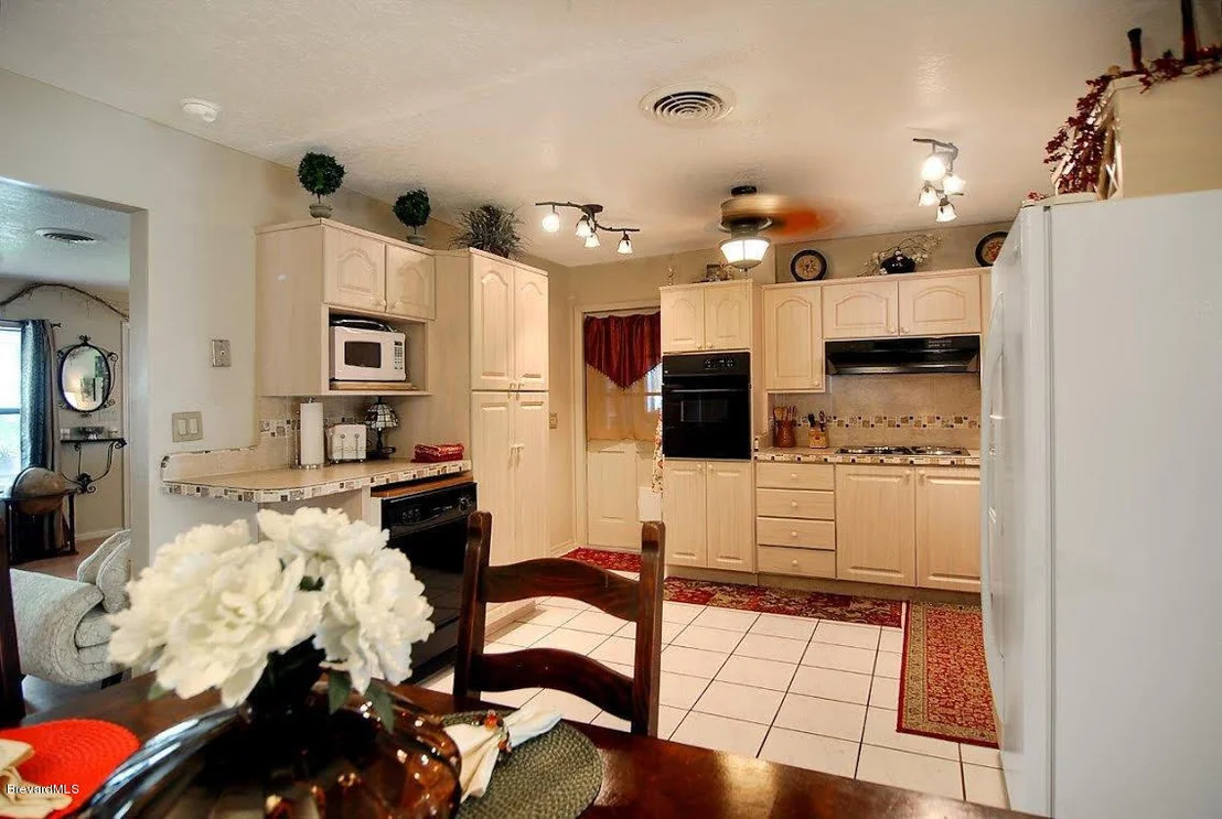Photo of 446 Rosedale Drive