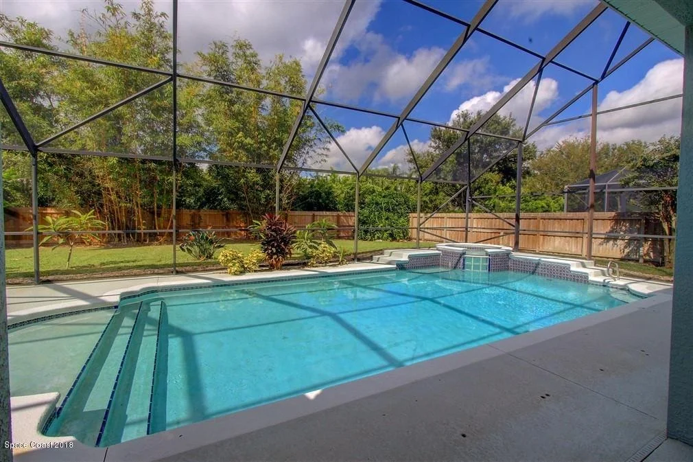 Photo of 5851 Newbury Circle