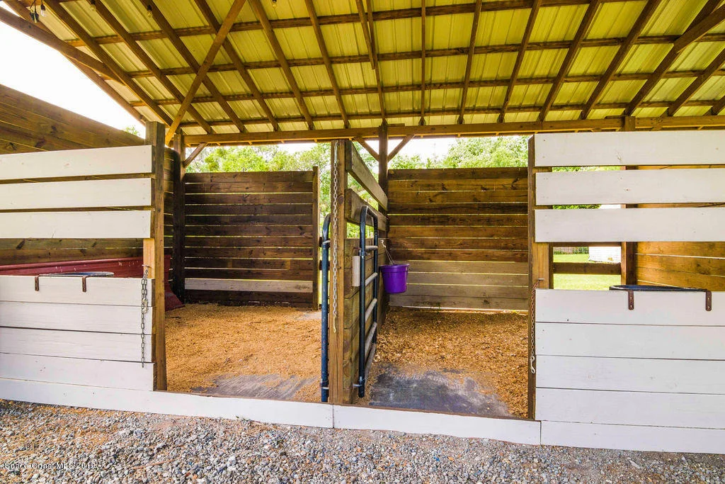 Photo of 5015 State Road 46
