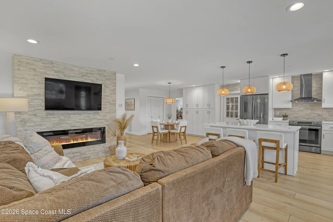 Photo of 112 Esther Drive