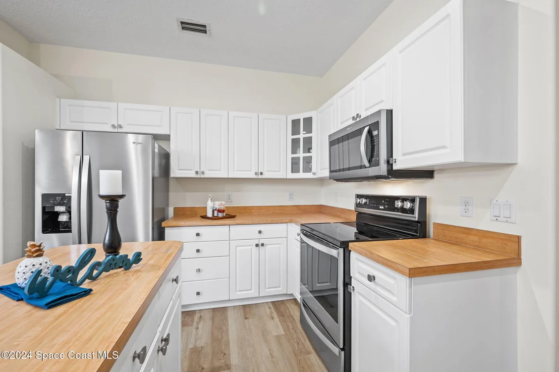 Photo of 4782 Parkstone Drive