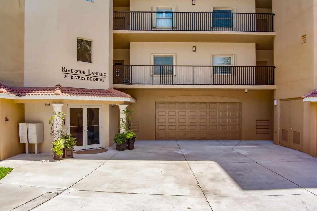 Photo of Unit 201 at 29 Riverside Drive