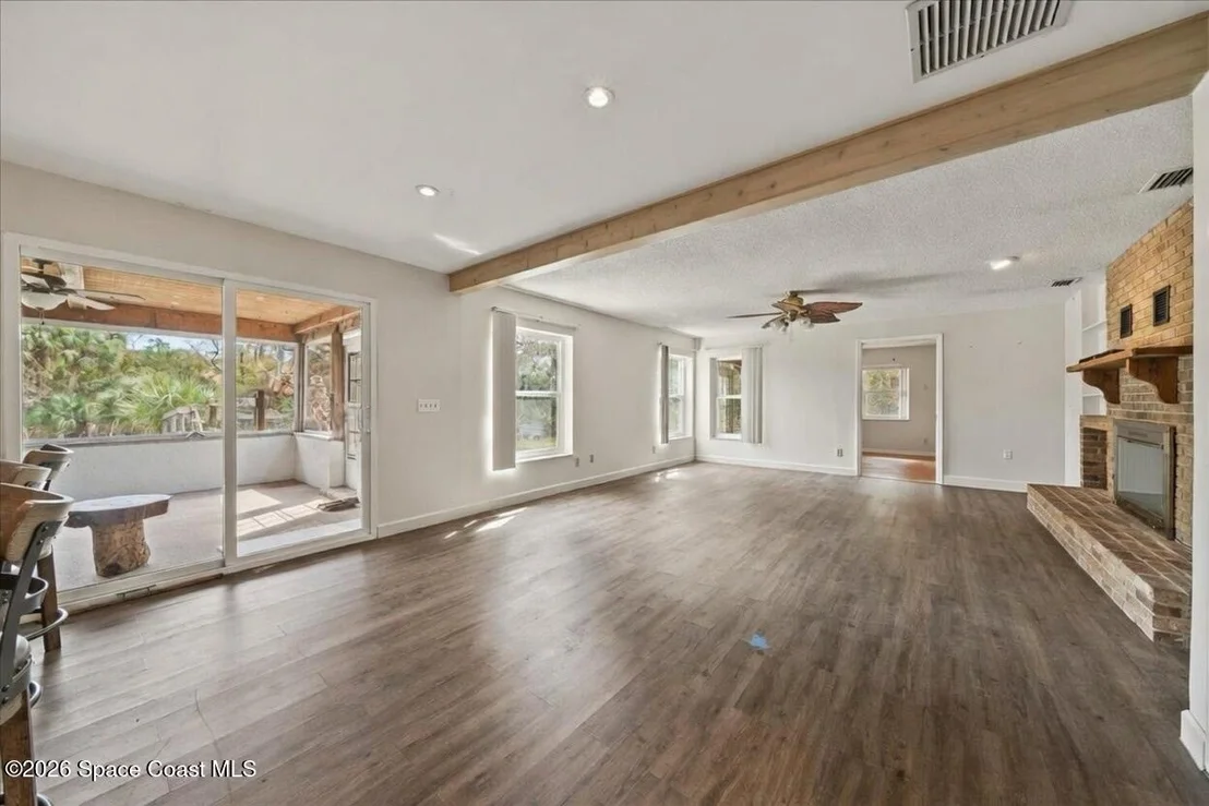 Photo of 2365 Corey Road