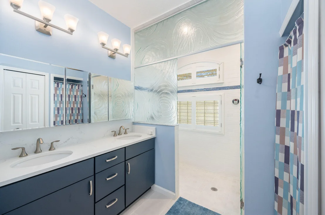 Photo of 391 Shell Cove Drive