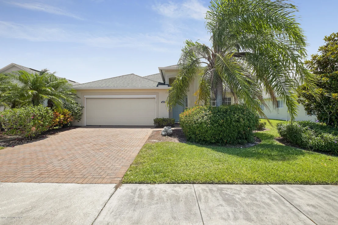Photo of 3652 Shawnee Lane
