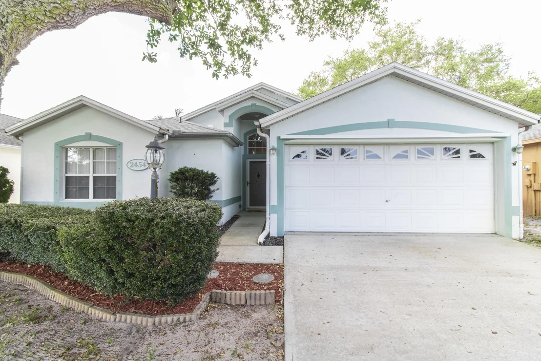 Photo of 2454 Saint Johns Lane