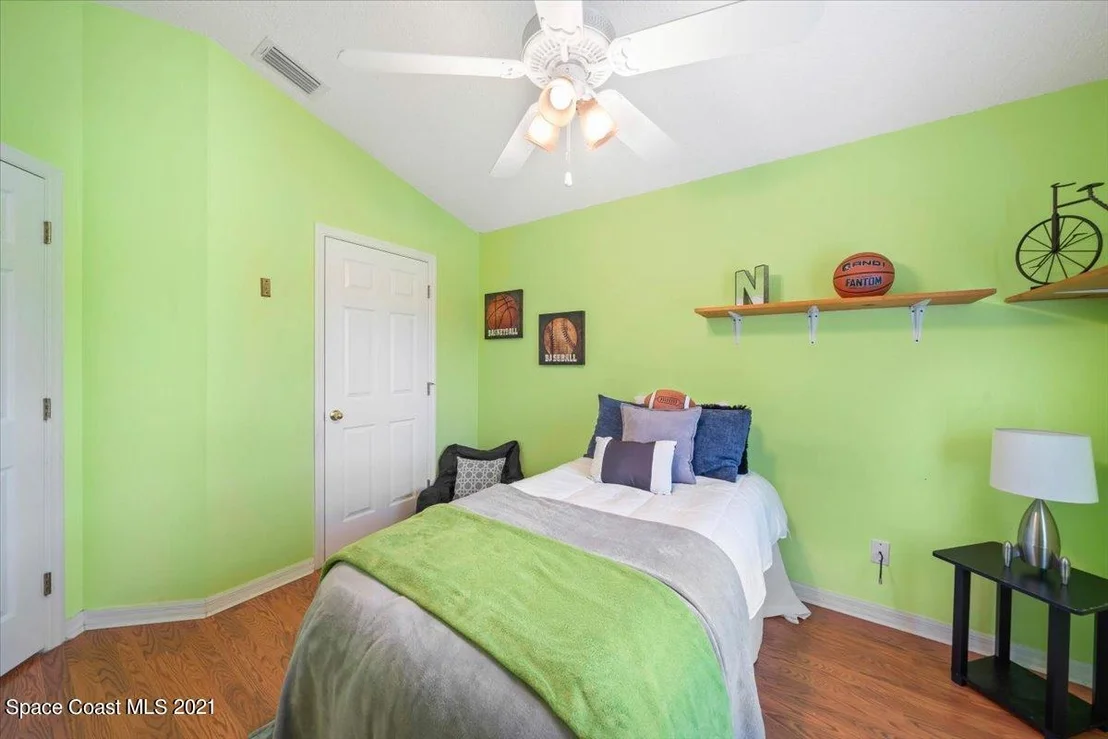 Photo of 1055 Sedgewood Circle